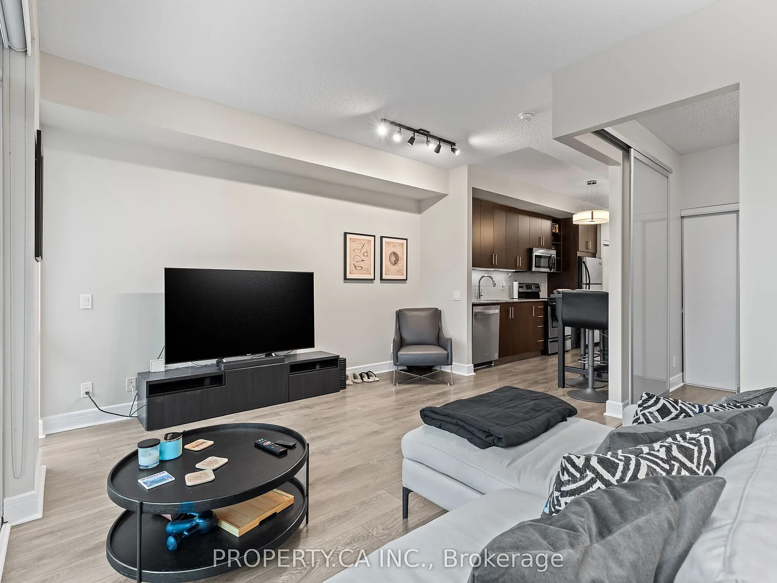 1 bed, $2,250 — Photo 3
