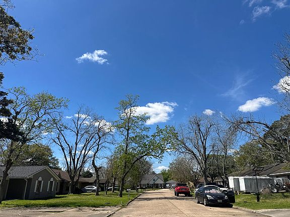 5th image of 1008 Shadow Cir