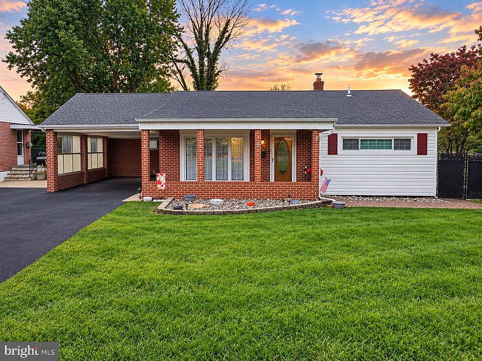 1st image of 2253 S Lee Ln
