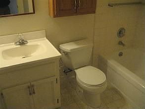2nd image of 4915 Whitney Blvd