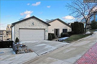 1st image of 23128 Roberts Run #68