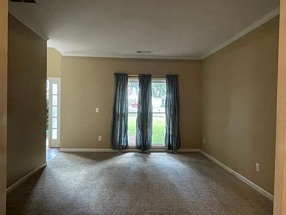 5th image of 2210 Waters Ferry Dr