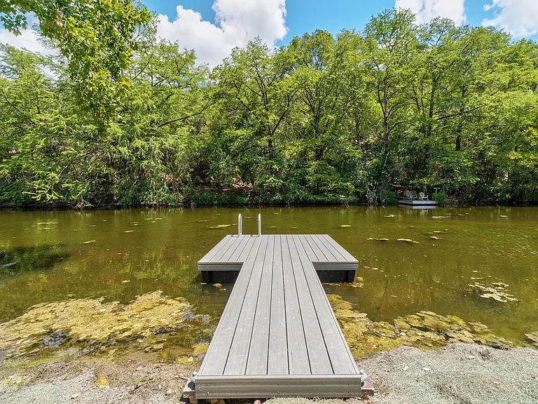 4500 River Wood Ct — Photo 36