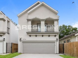 217 E 30th St #A, Houston, TX 77018