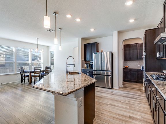 2nd image of 4638 Teverola Dr