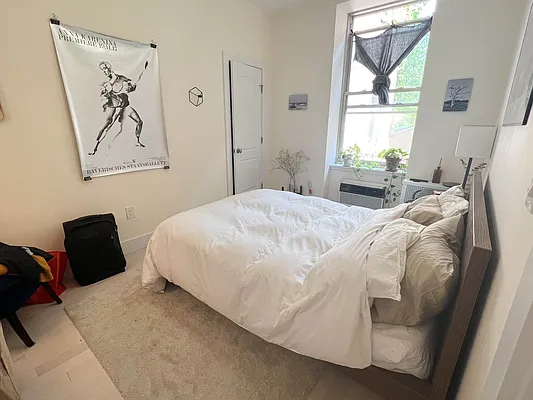 Rented by Corcoran | media 8