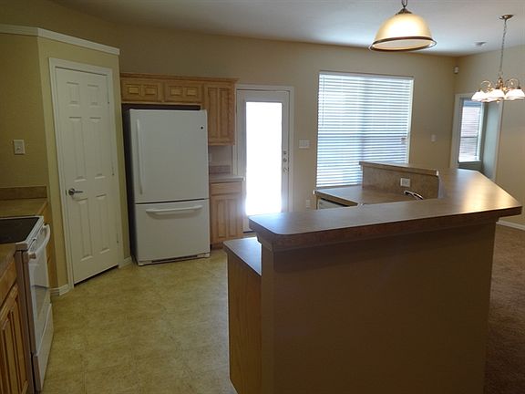 5th image of 10417 Hogan Dr