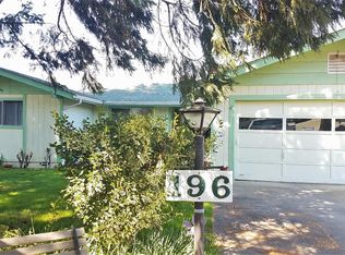 196 Brandy Ln, Grants Pass, OR 97527