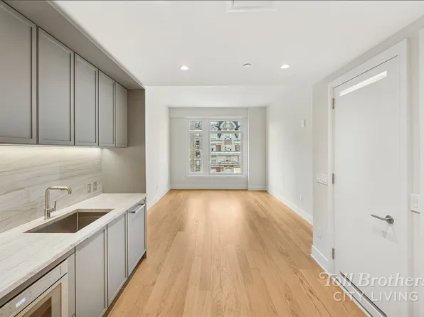 218 West 103rd Street image 5 of 20