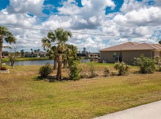 24282 Toth Ln #5, Punta Gorda, FL 33955