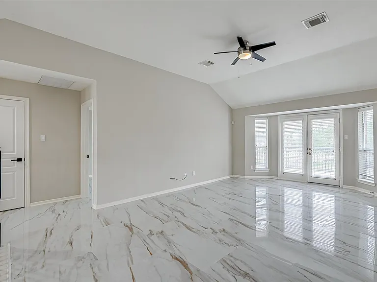 11954 Galentine Point — Photo 37