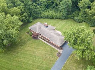 449 Ivycrest Ter, Kettering, OH 45429