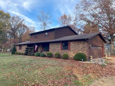 503 N Hill St, Wayne City, IL, 62895