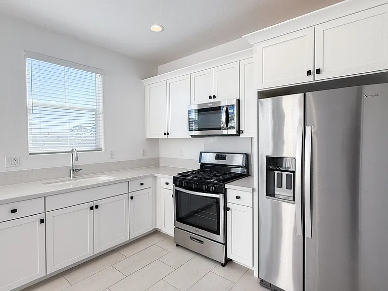 3732 Park Ridge Ln — Photo 7