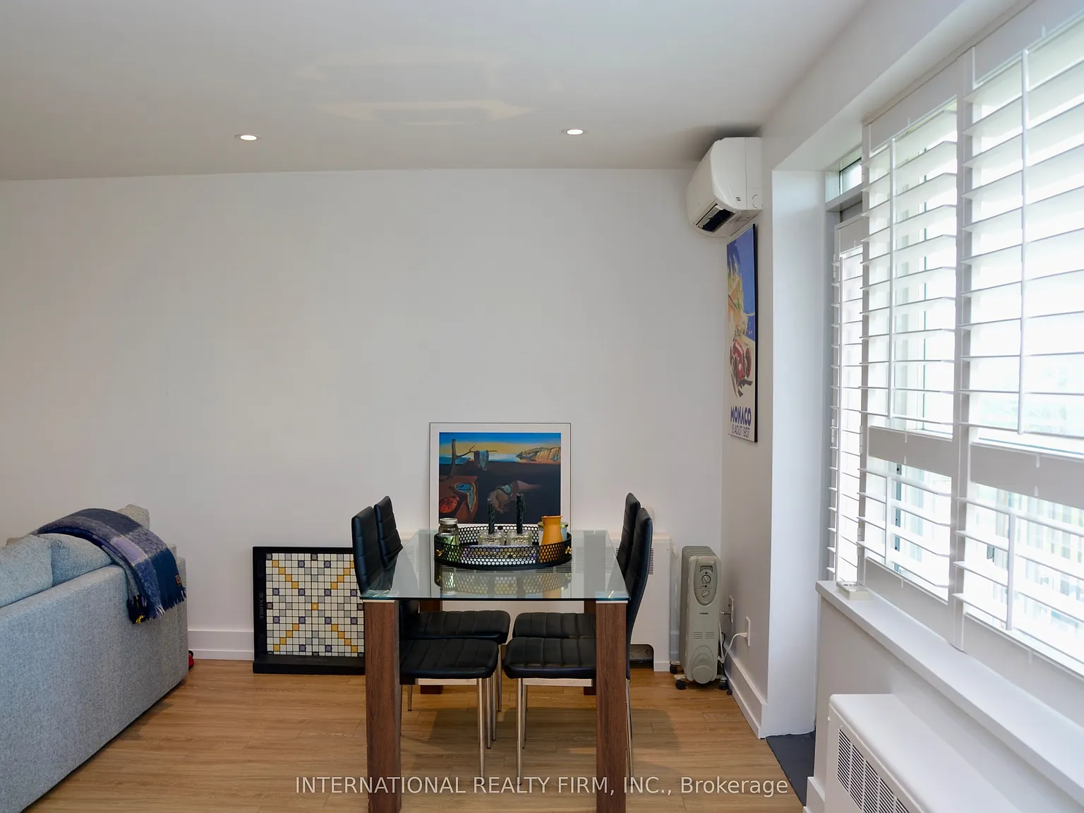 2 bed, $3,000 — Photo 4