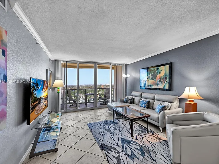 2501 S Ocean Dr #Penthouse 30 — Photo 6