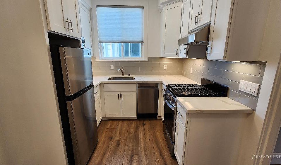 1st image of 816 Taraval St APT 303