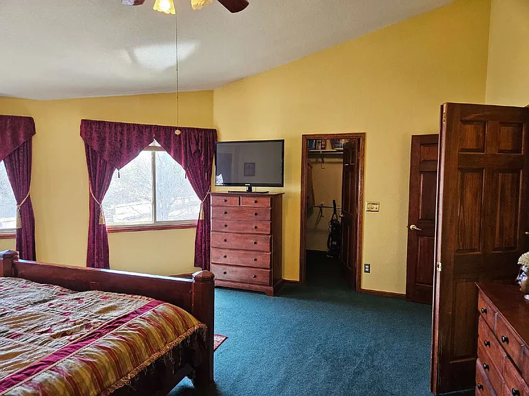 8842 W Ida Pl — Photo 13