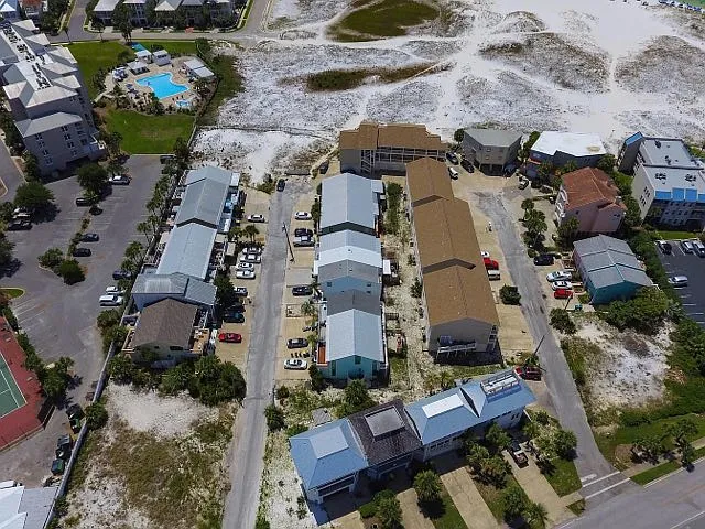 1 Gulf Breeze Ct — Photo 37