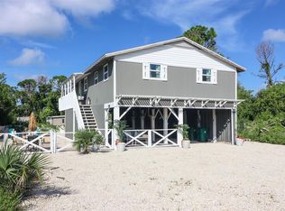 2940 Bourbon St, Grove City, FL 34224
