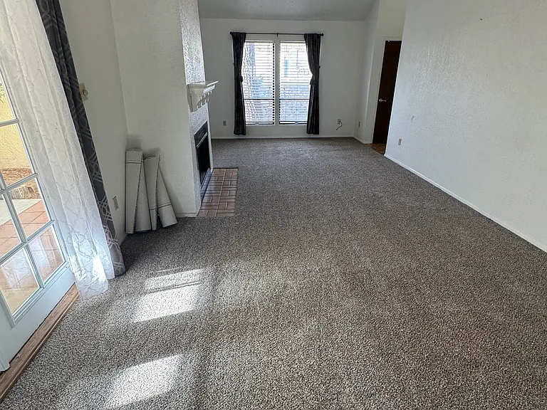 3340 Majestic Rdg — Photo 3