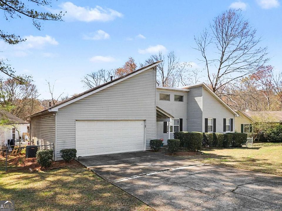 1st image of 632 Wood Knoll Ct
