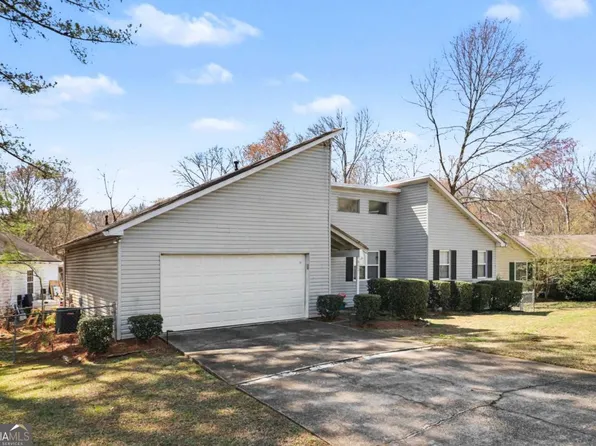 632 Wood Knoll Ct, Jonesboro, GA 30238