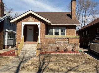 707 W Eleanor Pl, Peoria, IL