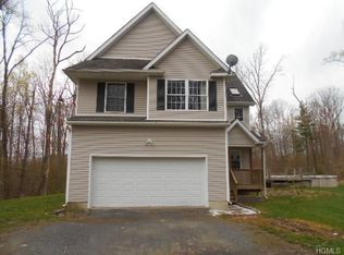 21 Red Oak Rd, Middletown, NY 10940