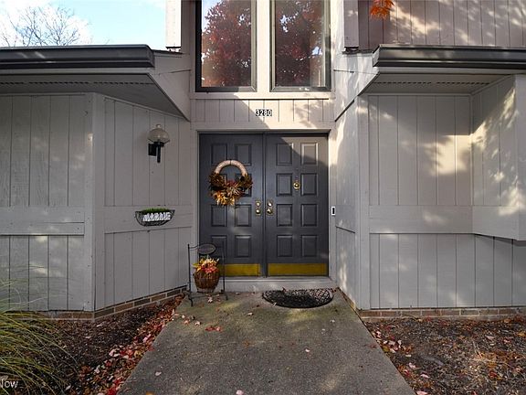 2nd image of 3280 Richmond Rd