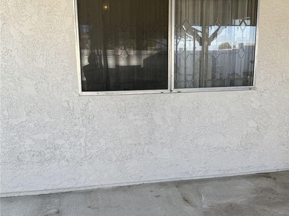 25273 Avenida Dorena, Santa Clarita, CA 91321