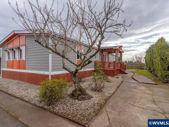 5422 Portland Rd NE Unit 111, Salem, OR 97305