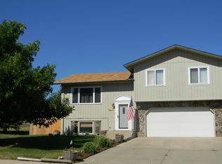 927 S 32nd St, Spearfish, SD 57783