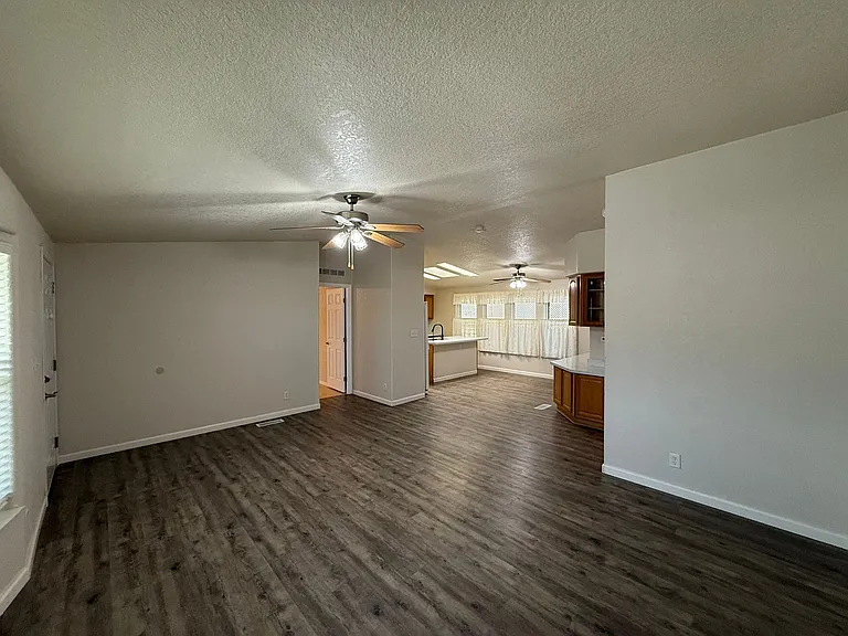 12655 E 46th Dr — Photo 9