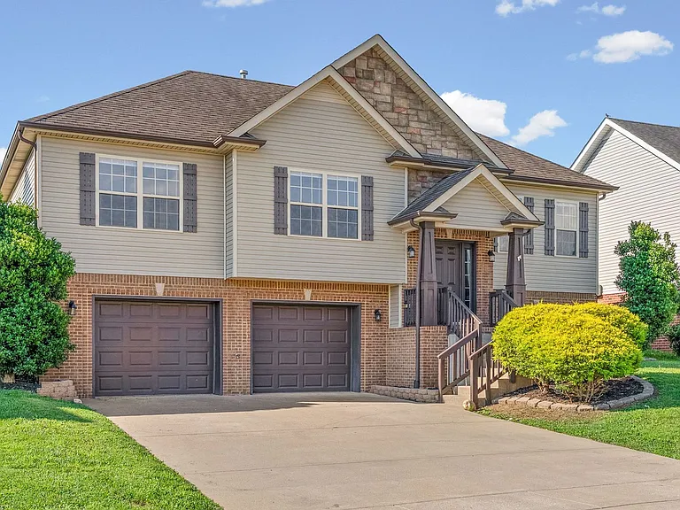 1290 Snowball Ln — Photo 2