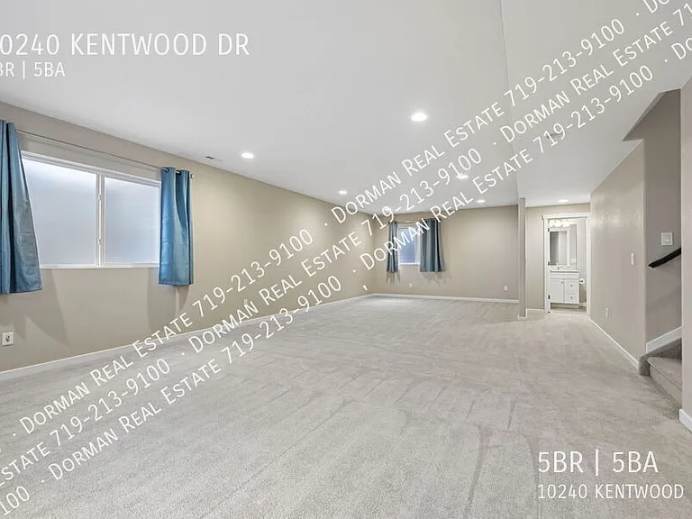 10240 Kentwood Dr — Photo 64