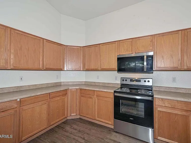 13101 W Indianola Ave — Photo 5