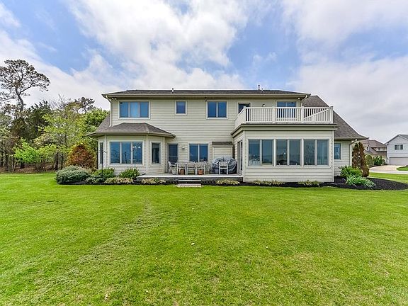 2nd image of 34376 Indian River Dr