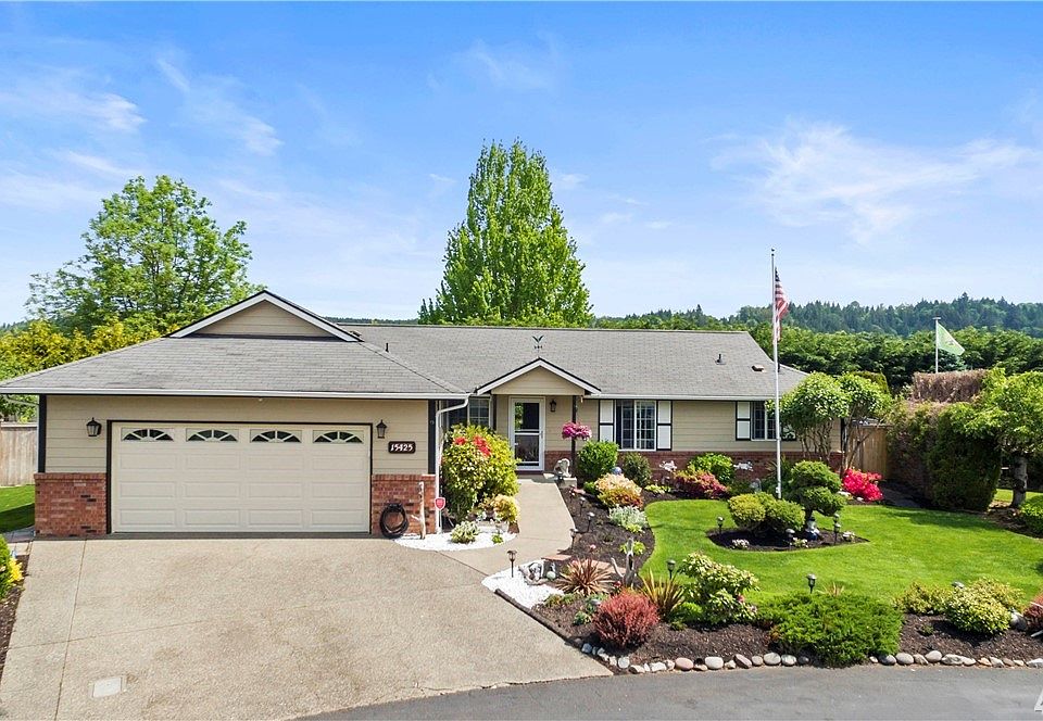 1st image of 15425 148th Avenue Ct E