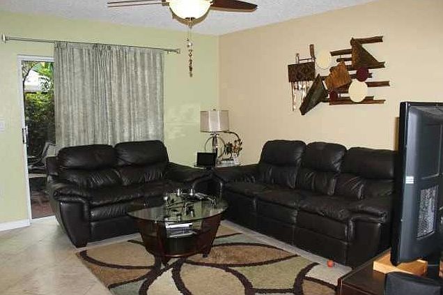 2nd image of 235 Sable Palm Way