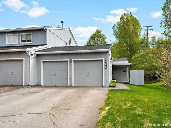 1955 Eastridge Dr, Anchorage, AK 99501