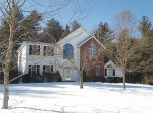 16 Homefield Dr, Mansfield, MA 02048