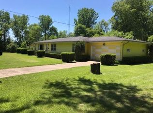 N3189 Walnut Rd, Lake Geneva, WI 53147