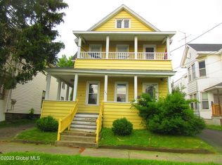 129 N 3rd Ave, Mechanicville, NY 12118