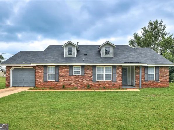 2011 Mims Rd, Hephzibah, GA 30815