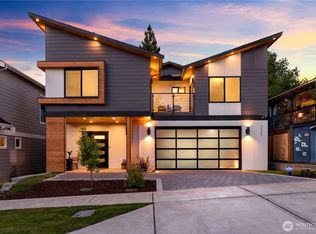 1122 N 34th Street, Renton, WA 98056