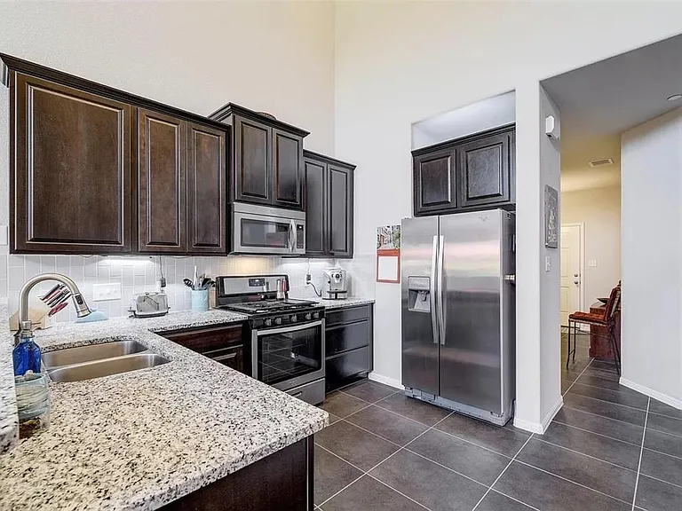 2304 S Lakeline Blvd #213 — Photo 6