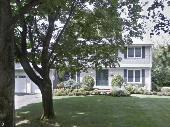 25 Ashburn Rd, Wayne Twp., NJ 07470
