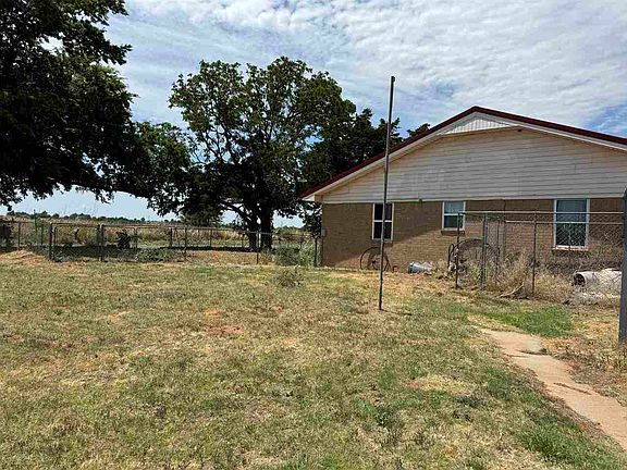 5th image of 33145 County Road 2610