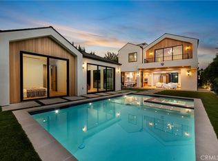 16749 Addison St, Encino, CA 91436